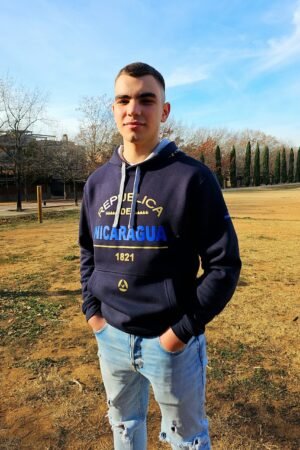 Sudadera Nicaragua Premium alto relieve de Zenzontle