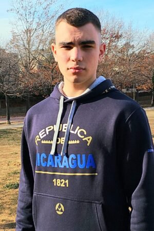 Sudadera Nicaragua Premium alto relieve de Zenzontle